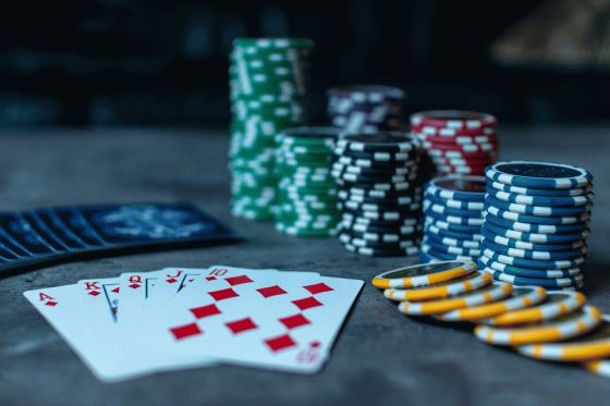 What are the tips in selecting the best Online Casino?